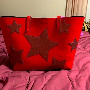 Kendall and Kylie star bag